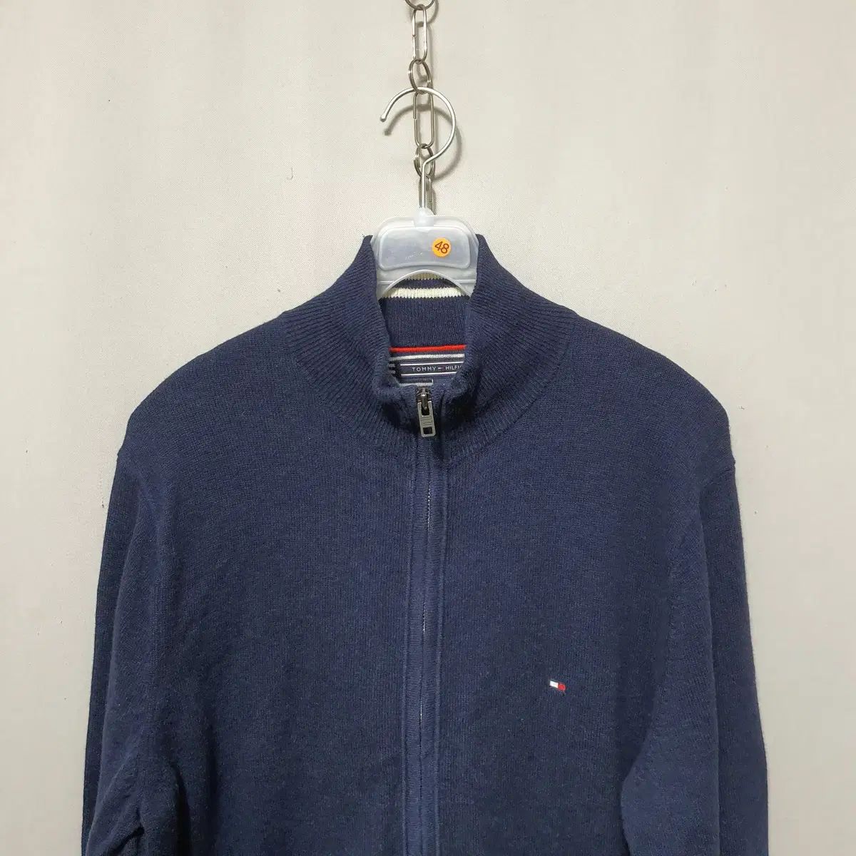 【雷市場（ポンジャン）商品韓国直送】 H ー 48 Tommy Hilfiger(トミーヒルフィガー) メンズ ジップアップニット M