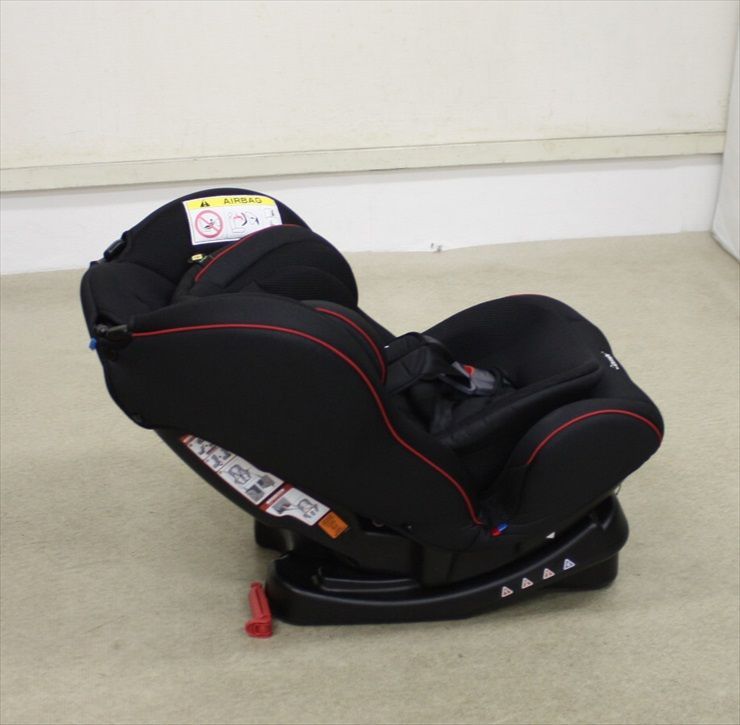 コンビチャイルドシートウィゴーロングムーバー