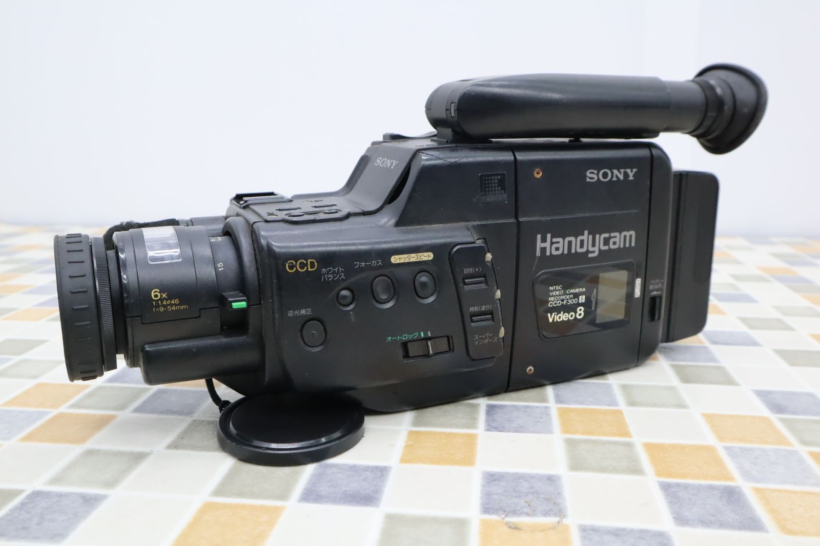 爆売り！】 SONY Handyam ビデオカメラレコーダー 8 CCD-F340 レトロ 8 ...