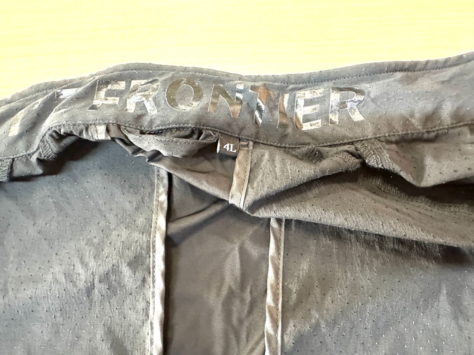 L ベルチェベスト3