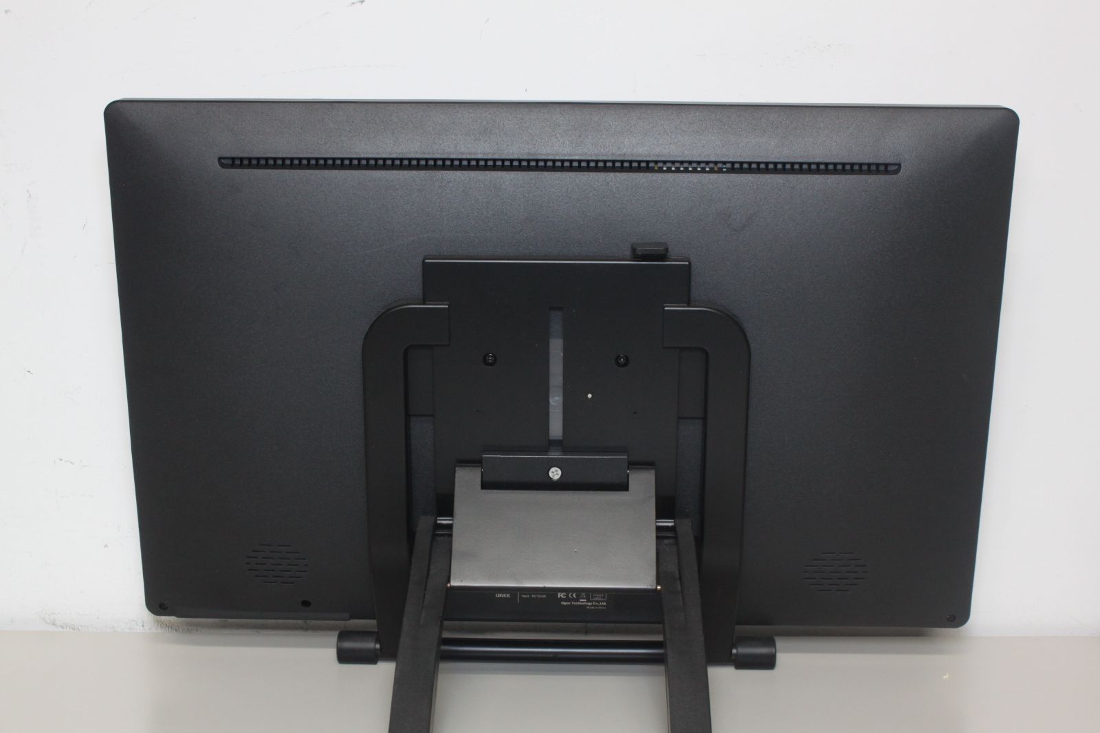 現状品】Ugee/UG-2150/液晶ペンタブレット/21.5インチ ⑤ 【公式通販】