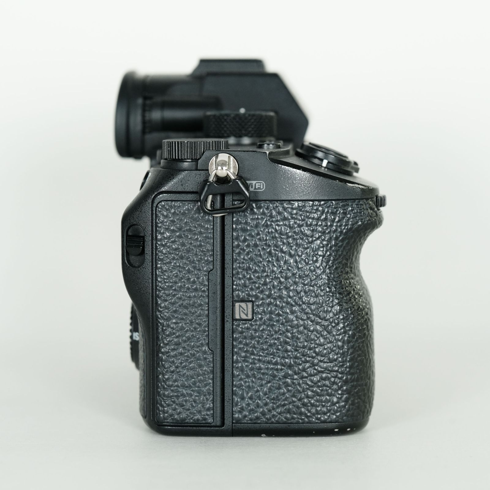 SONY α7 III ILCE-7M3 シャッター数4554回 並品｜シャッター数137,854回] SONY α7 III（ILCE-7M3） [ボディ