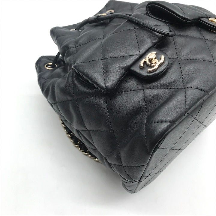 シャネル ココマーク マトラッセ ラムスキン バックパック 未使用品 CHANEL シャネル マトラッセ ラムスキン ココマーク