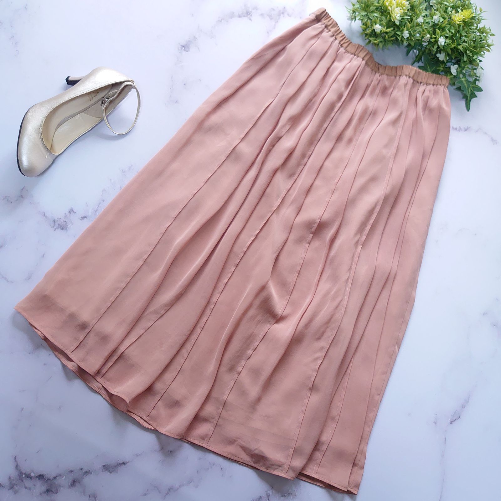 モラビト プリーツスカート