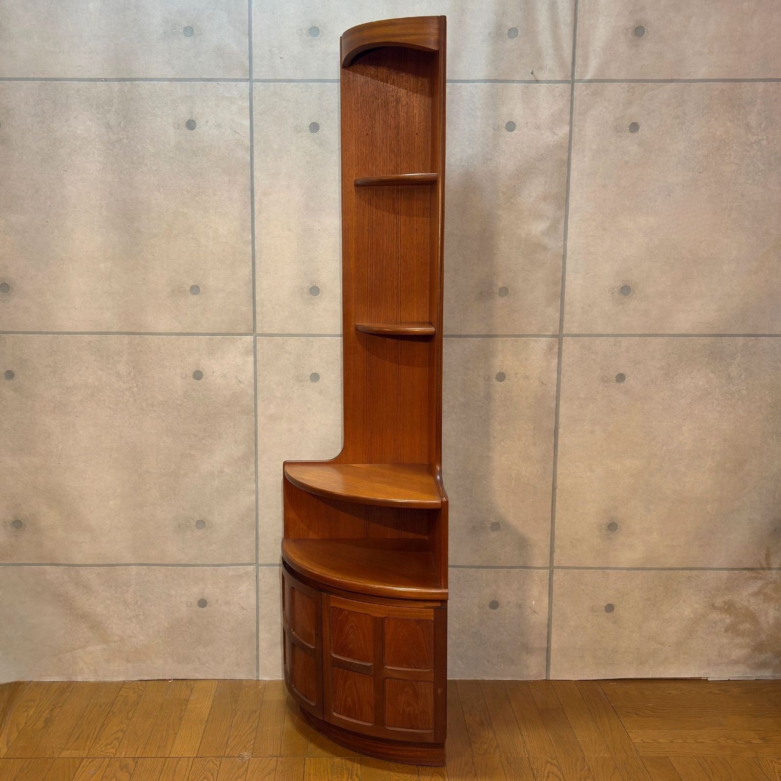 VINTAGE Nathan ネイサン コーナーシェルフ Squares チーク材 コーナーユニット 曲線 1980s UKヴィンテージ ミッドセンチュリー