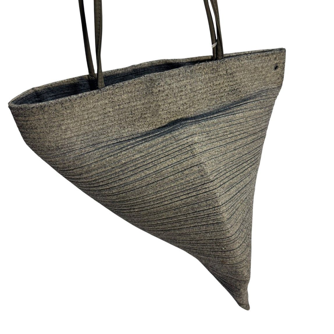 希少新品 イッセイミヤケプリーツプリーズ茶色トートバッグ変形手さげ