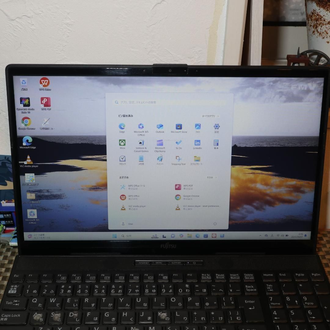 Win11公式対応10世代i3|メ8G|SSD|DVD|無線|カメラ|HDMI