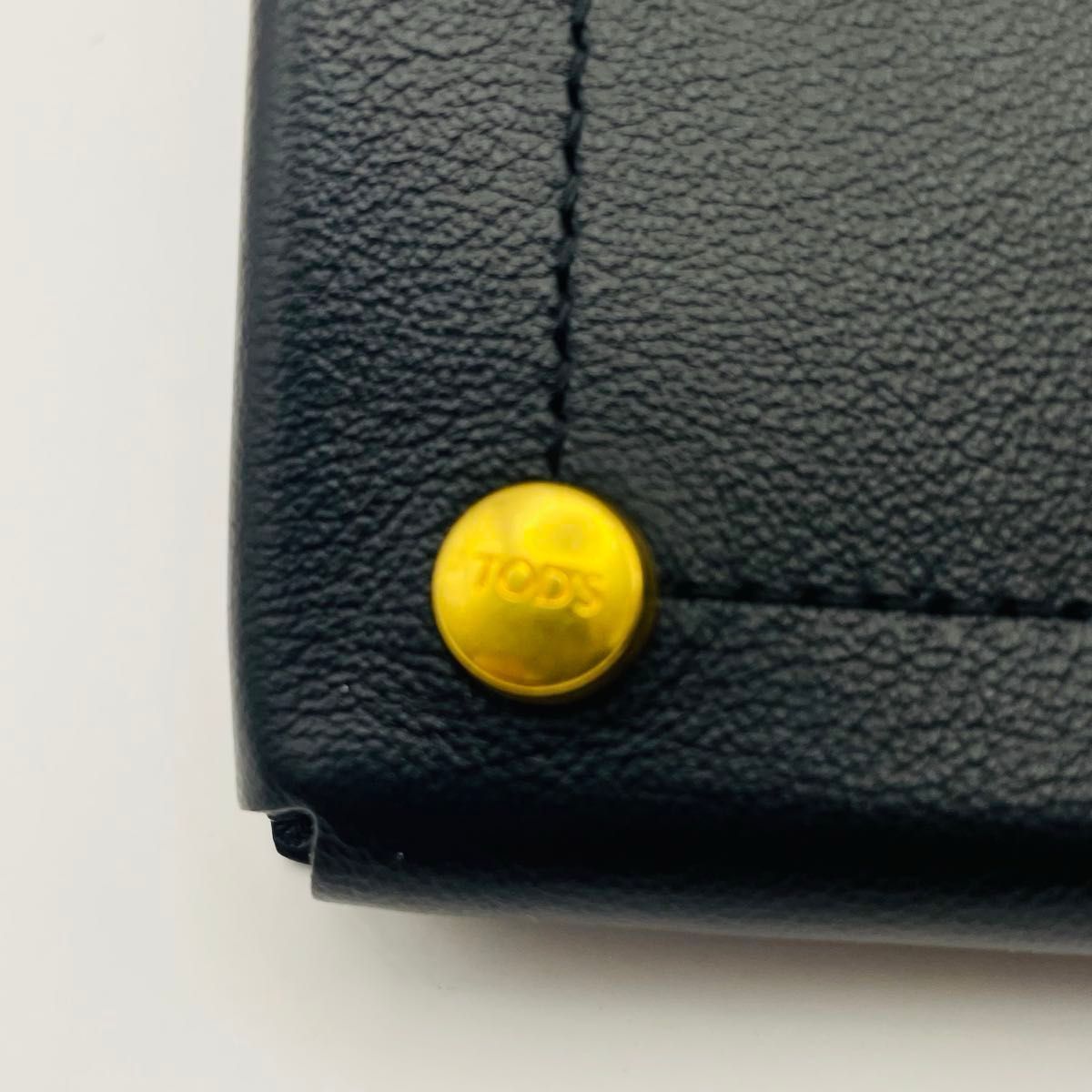 美品 TODS トッズ タイムレス スマホフォルダー ショルダーバッグ 