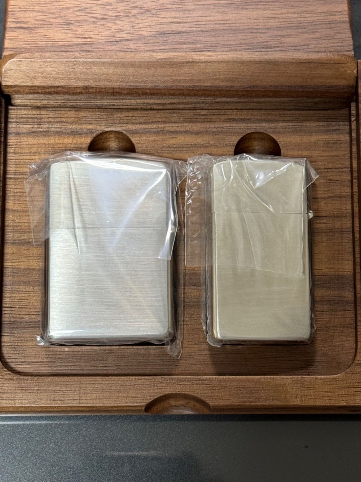 zippo LUCKY STRIKE THE WORLD FAMOUS 2点 限定品 ラッキーストライク  