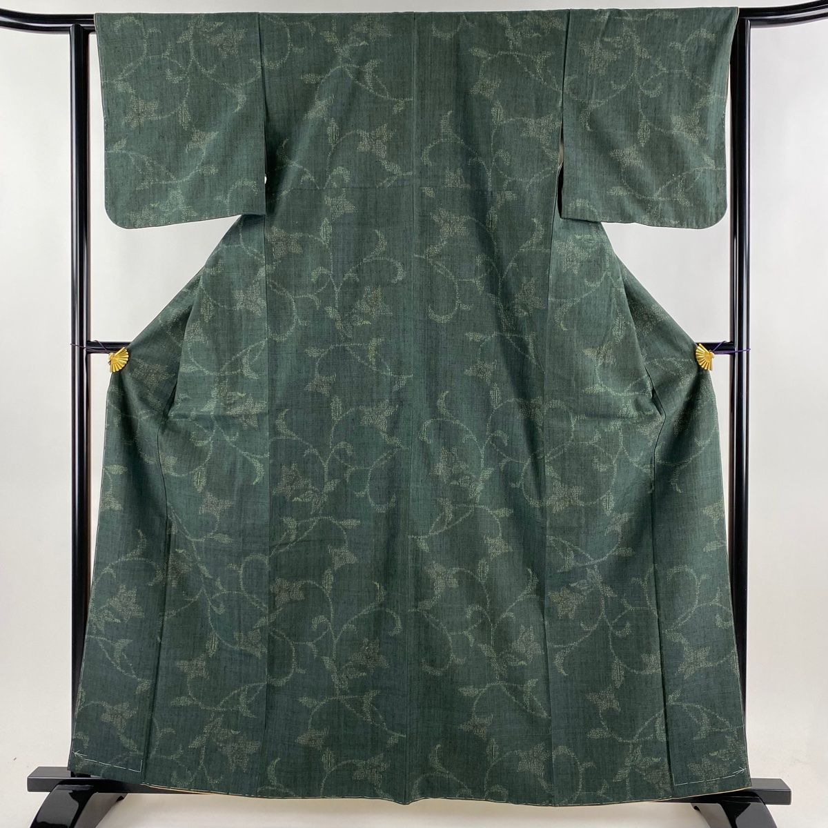 大島紬 身丈162cm 裄丈63cm 正絹 美品 逸品 【中古】（大島紬 身丈  