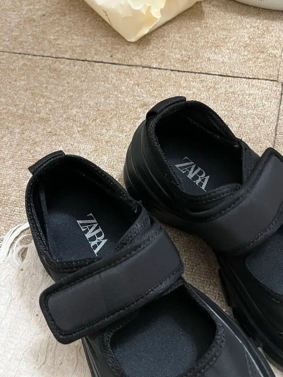 ZARA ザラ zara スポーツ バレリーナ フラットシューズ 35 230 サイズ KIN-KAAI_COM