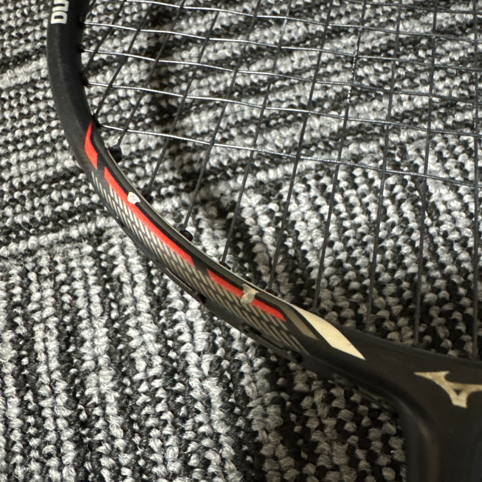 MIZUNO FORTIUS 80 バドミントンラケット - メルカリ