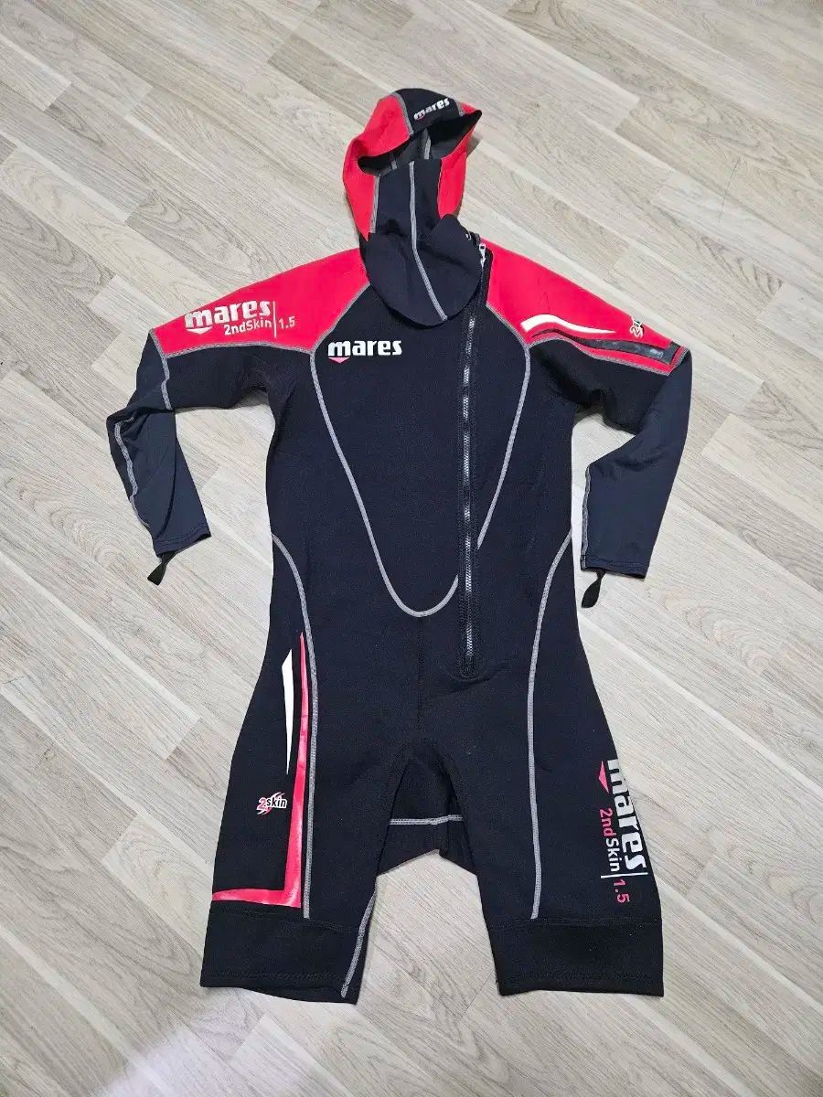 mares マレス ダイビング フードベスト ウエットスーツ レディース 2025年新商品フレクサ 5⁄4MM ウェットスーツ | MARES(マレス) 国内