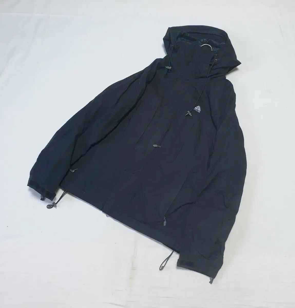 ACG 黒 ナイロン ウインドブレーカー ジャケット - メルカリ