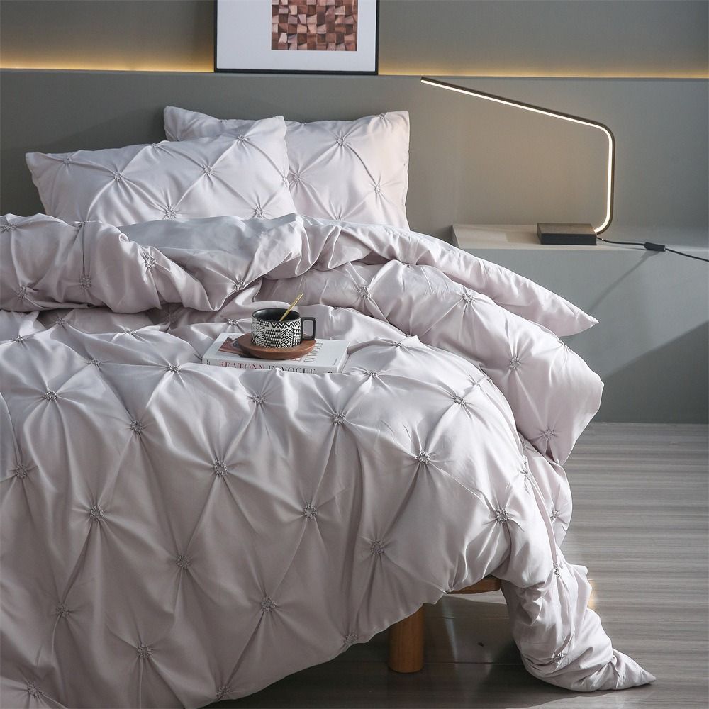 掛け布団カバーセット 寝具カバーセット 掛け布団カバー 枕カバー付き ピンチプリーツ 花 フローラル モダン おしゃれ 柔らかい オールシーズン 布団カバー ベッドリネン セット 四隅ひも付き 200×200cm ライトグレー ホワイト ブラック