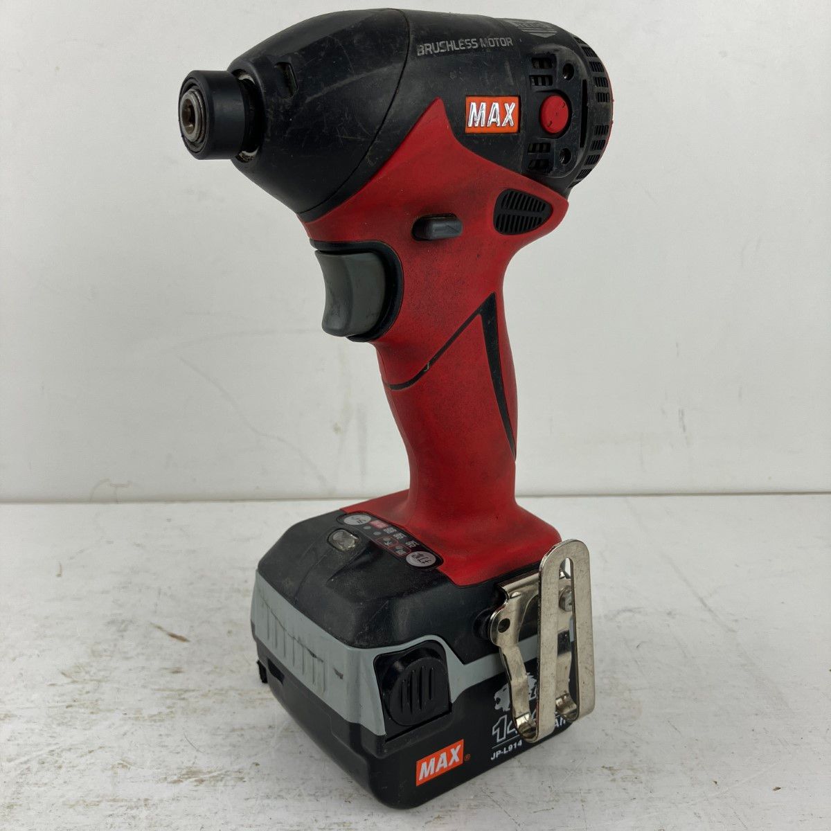 ЗЗMAX マックス 14.4v インパクトドライバ バッテリーx1 充電器 ケース付 PJ-ID144 レッド×ブラック