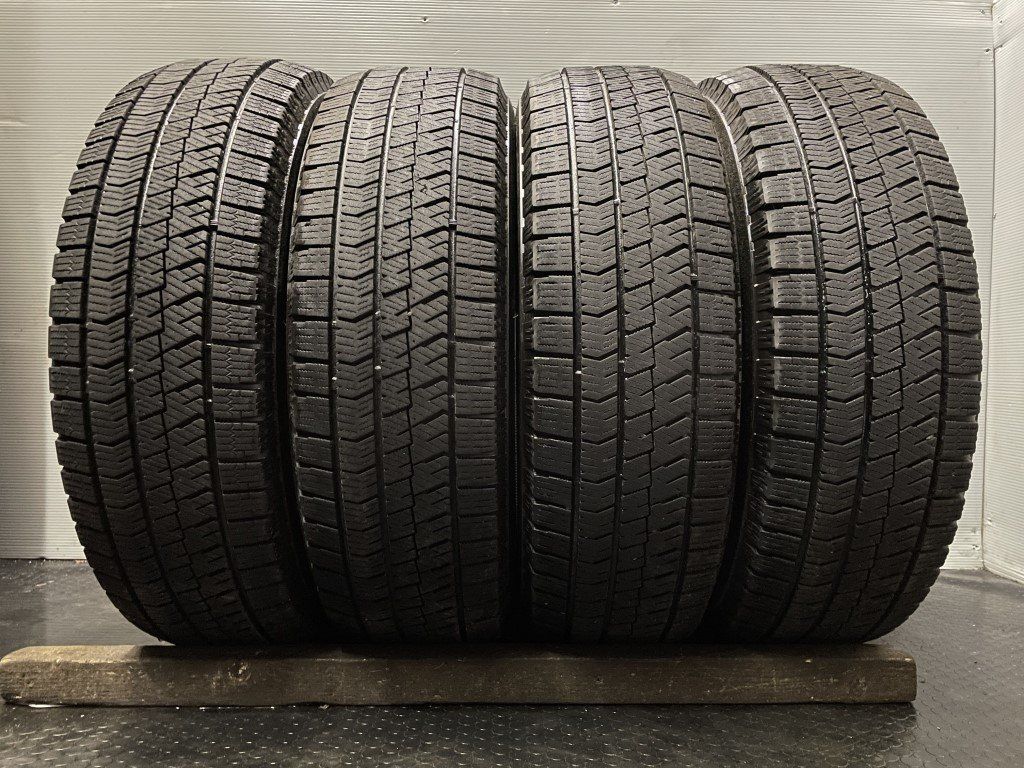 バリ山 195/65/16 ブリヂストン VRX2 ライズ ロッキー 【公式通販】