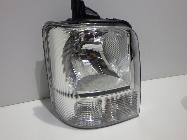 ヘッドライト左右