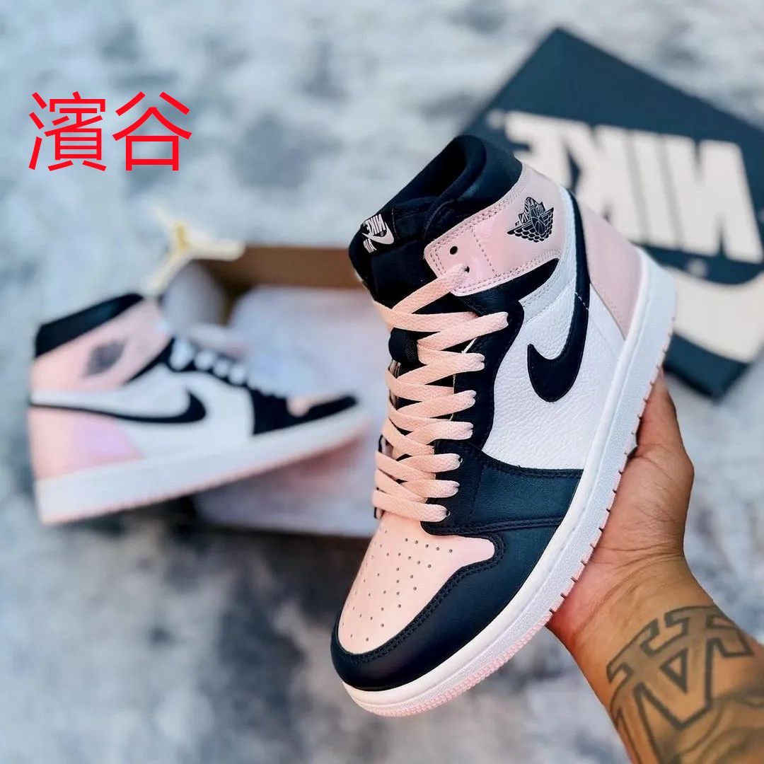 新品未使用NIKE WMNS AIR JORDAN 1 RETRO HIGH OG SE 