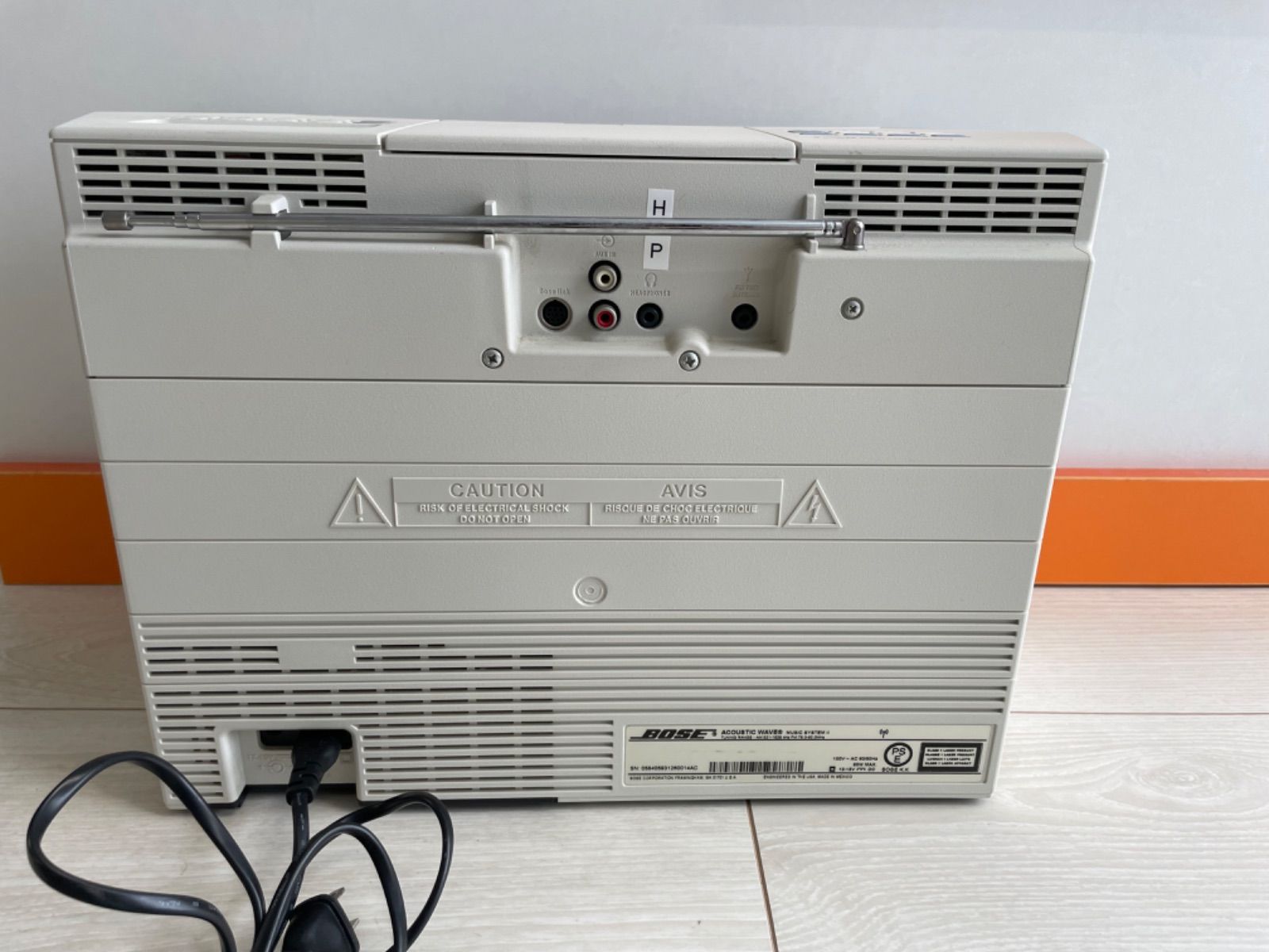 Bose Acoustic Wave music system II ホワイト - メルカリ Bose Acoustic Wave music system II ホワイト - メルカリ