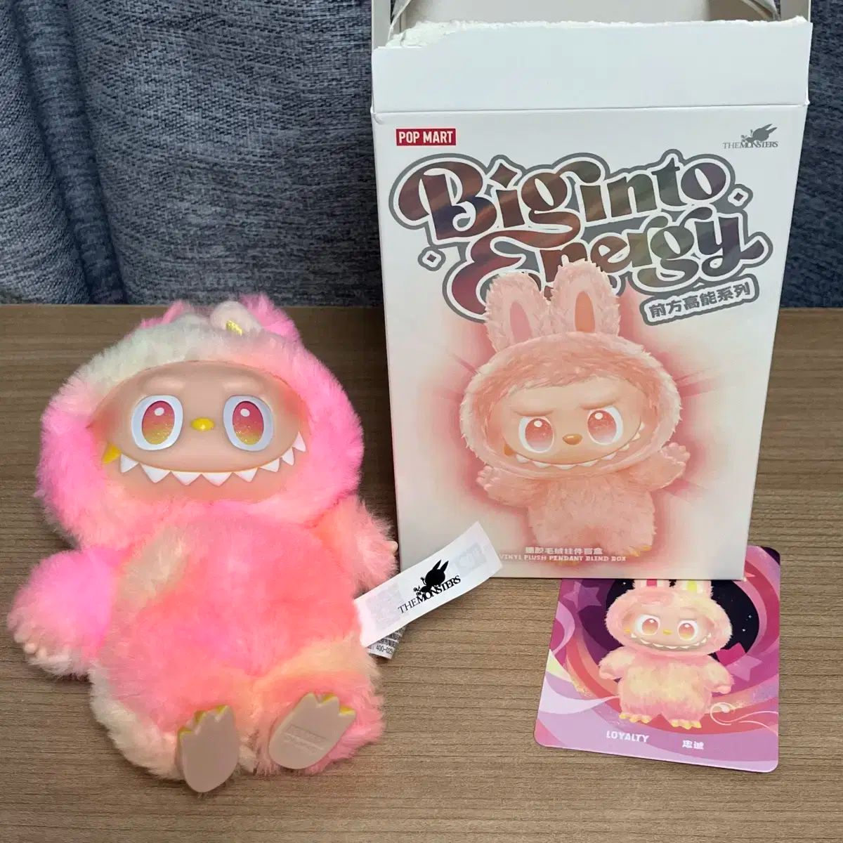 POP MART (ポップマート ) 正規品 Labubu(ラブブ） ハイライト