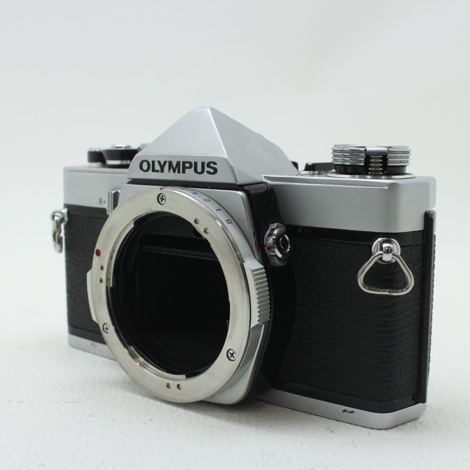 OLYMPUS オリンパス OM-1 シルバー 中古】(オリンパス) OLYMPUS OM-1 シルバー｜ナニワグループ