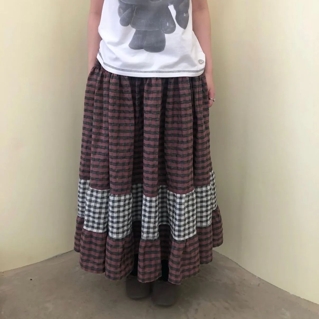 Coyseio 大小チェック柄拼接 ブロックデザイン ルーズウィングスカート ミッドレングス スカート 2色展開