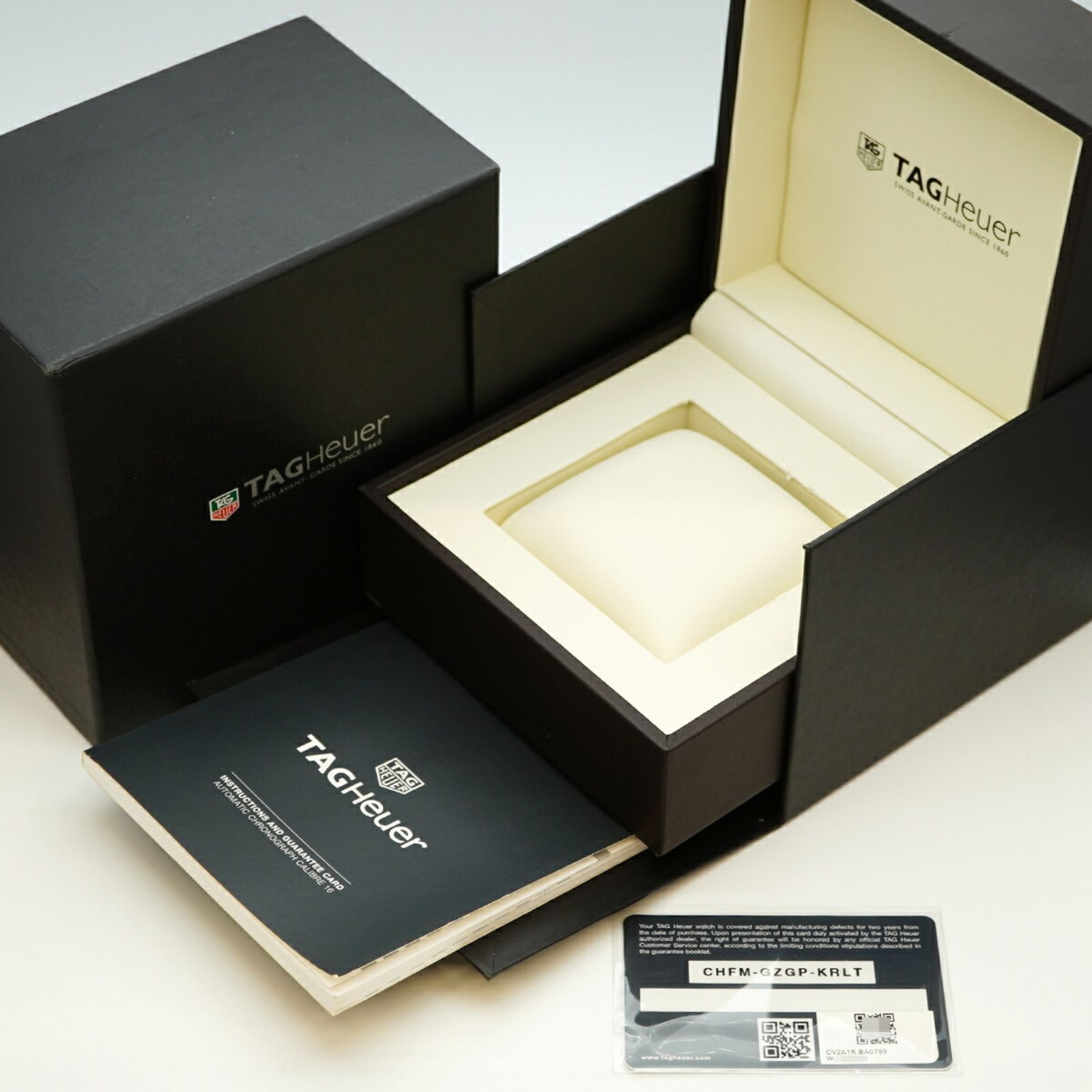 タグホイヤー カレラ CV 2 A 1 R 黒文字盤腕時計 メンズ