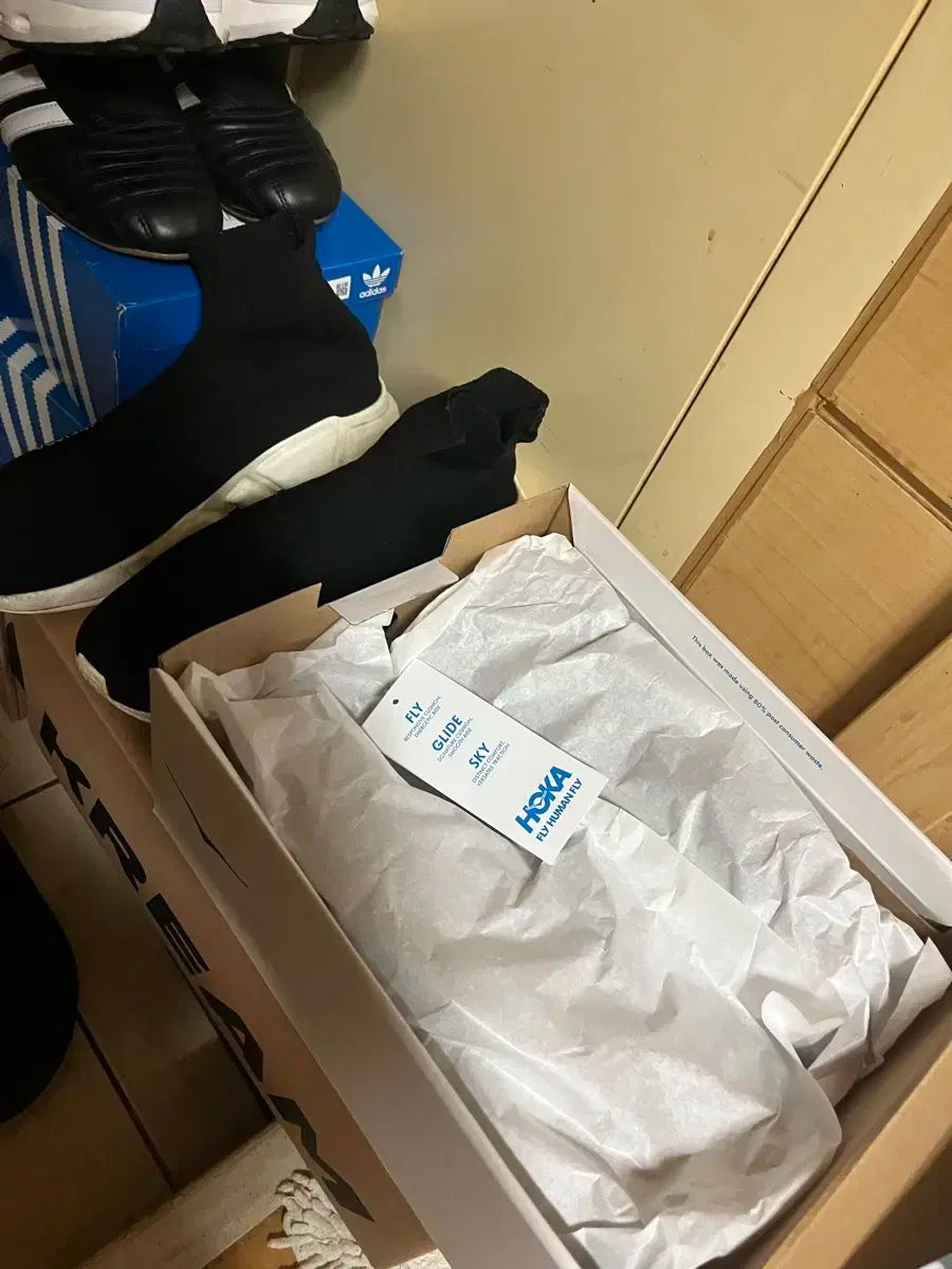 ホカオネオネ レディース