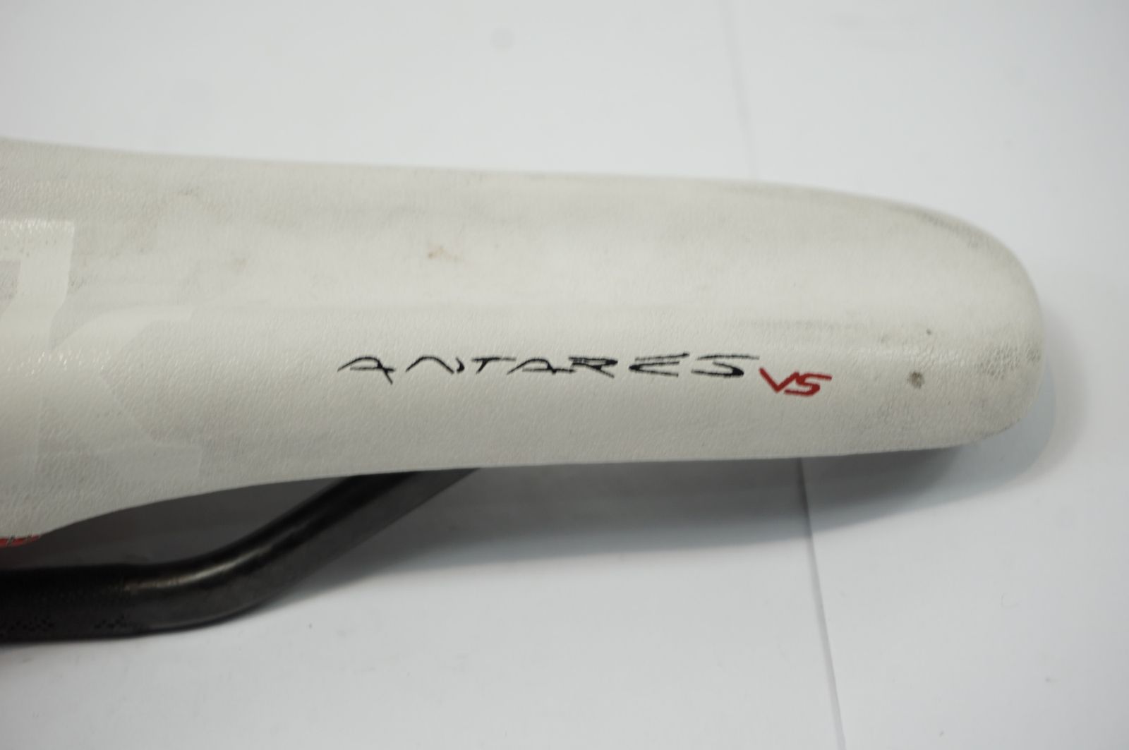 FIZIK 「フィジーク」 ANTARES VS BRAIDED サドル / バイチャリ世田谷