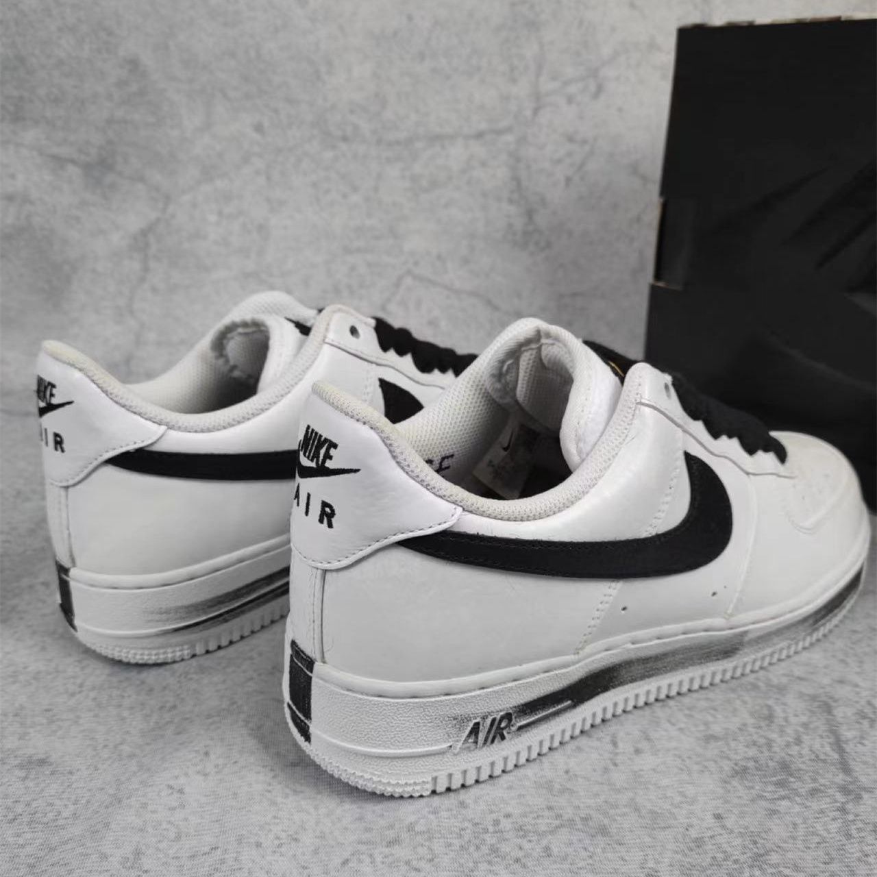 NIKE AIR FORCE 1 PARA-NOISE パラノイズ