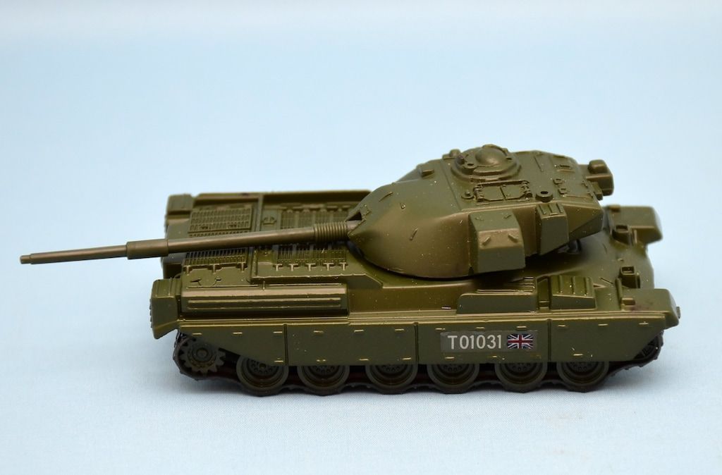 TOMY コンバットトミカ イギリス陸軍重戦車 チーフテンMk.Ⅲ 11