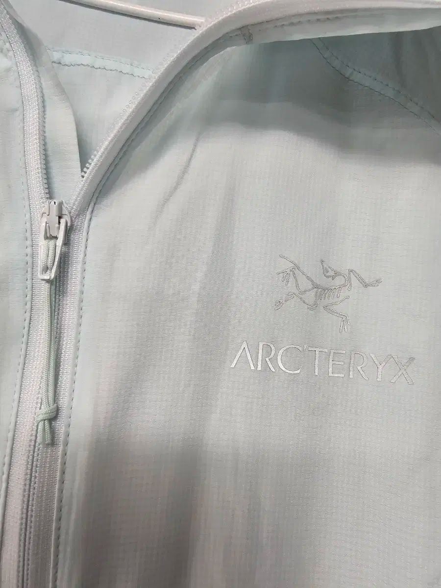 ARC TERYX アークテリクス レディース ウィンドブレーカー Sサイズ