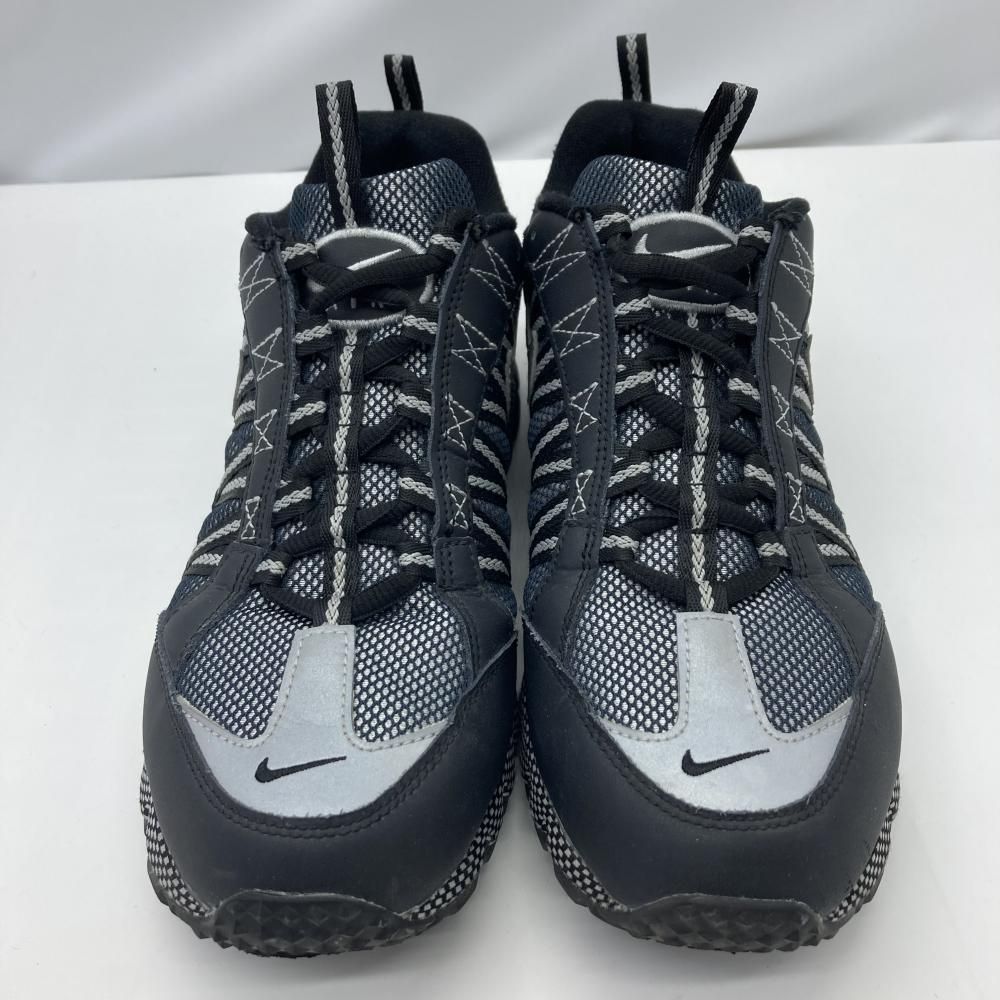 ✟ NIKE