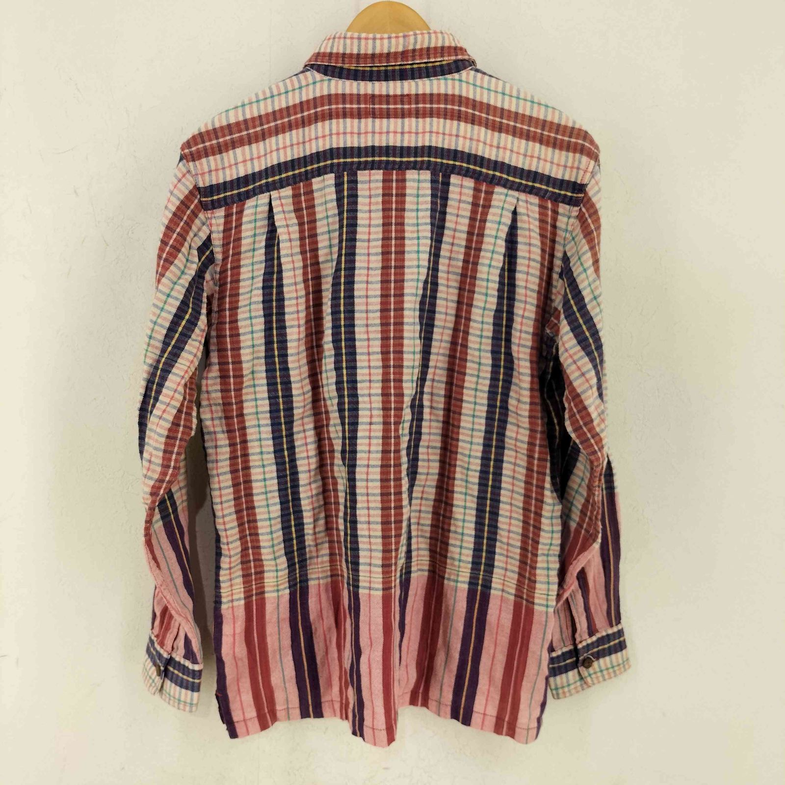 チャンマイデラックスバイガイジンメイド Chiang Mai Deluxe by