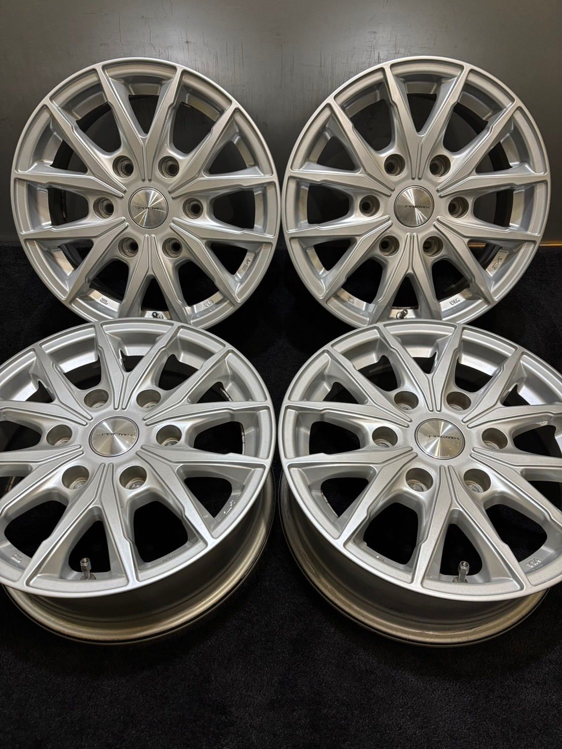 PREMIX 15インチ 6J 33 139.7 6H アルミホイール 4本 ハイエース 2-J129