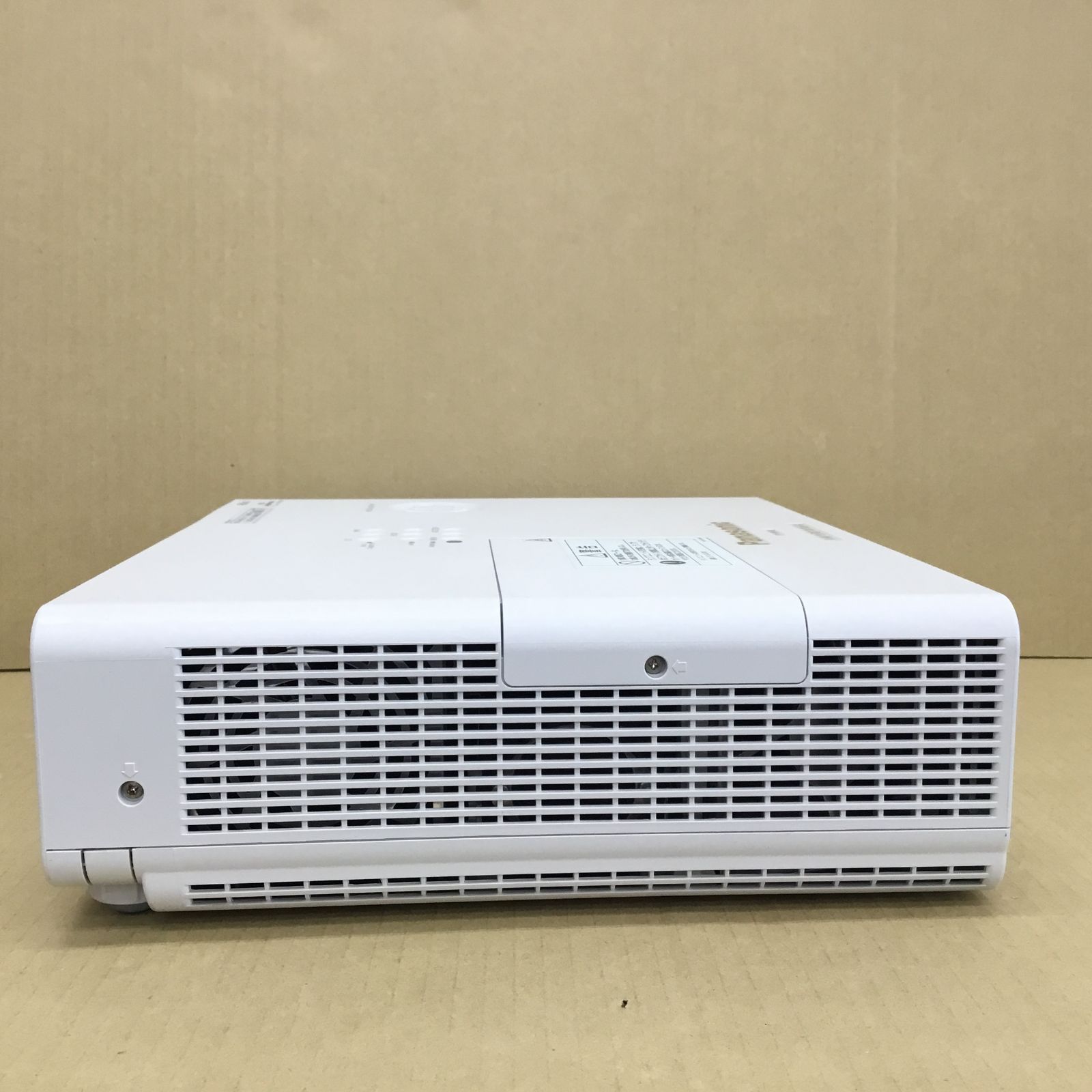 Panasonic - パナソニックPT-VW430 液晶プロジェクター 4300ルーメン 使用579H パナソニックPT-VW430 液晶プロジェクター 4300ルーメン 使用579H