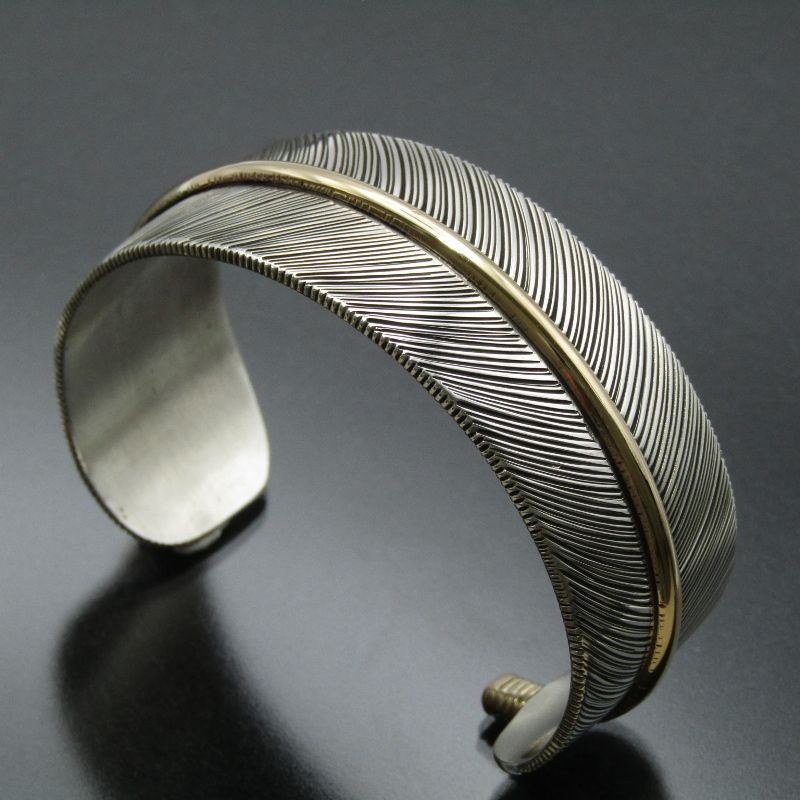 Harvey Mace ナバホ族 バングル フェザー シルバー 12KGP ブレスレット ワイド BlueSunshineTrading別注 80007152 KIN-KAAI_COM