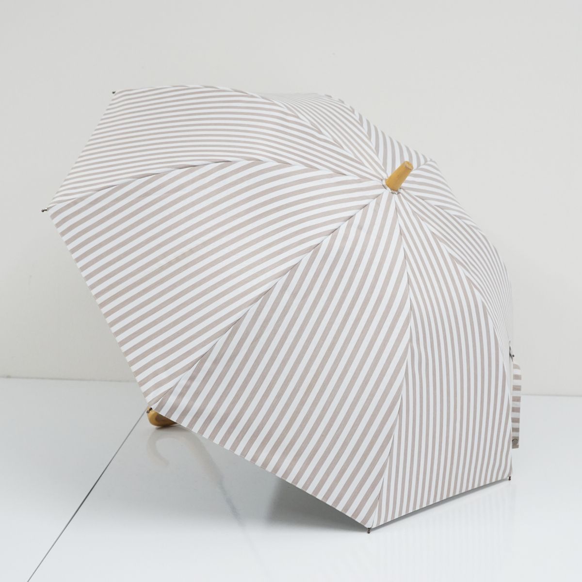 サンバリア100 完全遮光日傘 USED美品 Sサイズ ストライプ モカ UV 遮