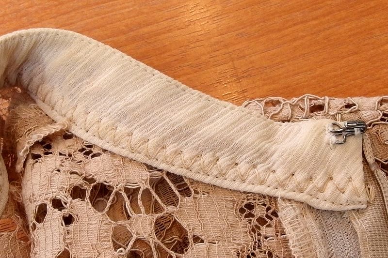 Room no.8 ルームエイト  レース 5分袖プルオーバー CHANSON LACE HI/N TOPS  ・1 ベージュ 224242】Room no.8 ルームエイト CHANSON LACE HI/N TOPS レース