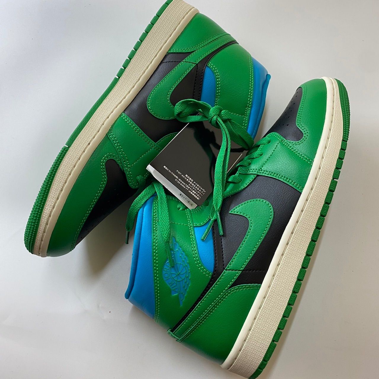 Air Jordan 1 Mid WMNS ブラック/ラッキーグリーン 28cm