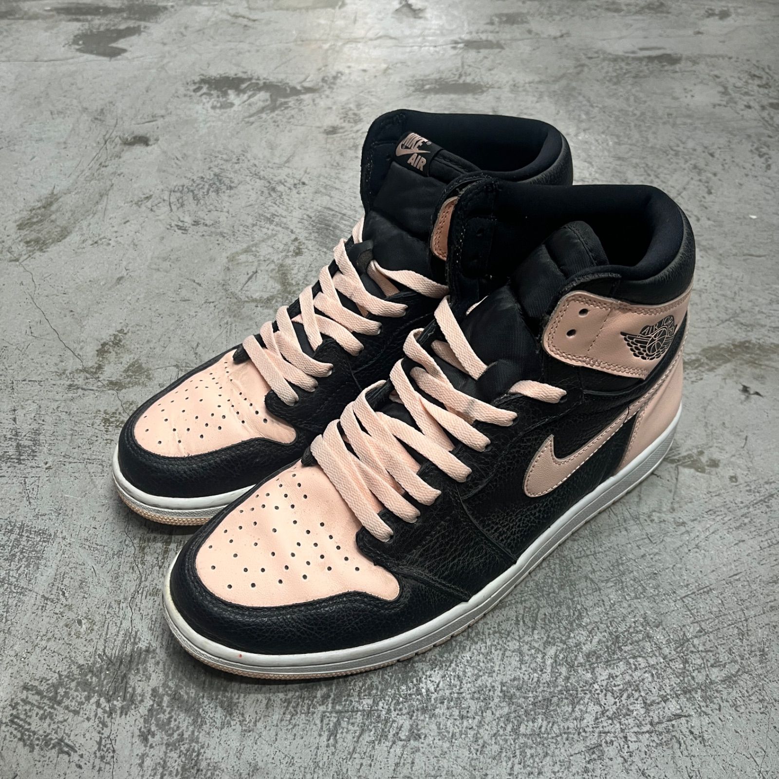 靴 NIKE airjordan1 555088-001.jpg