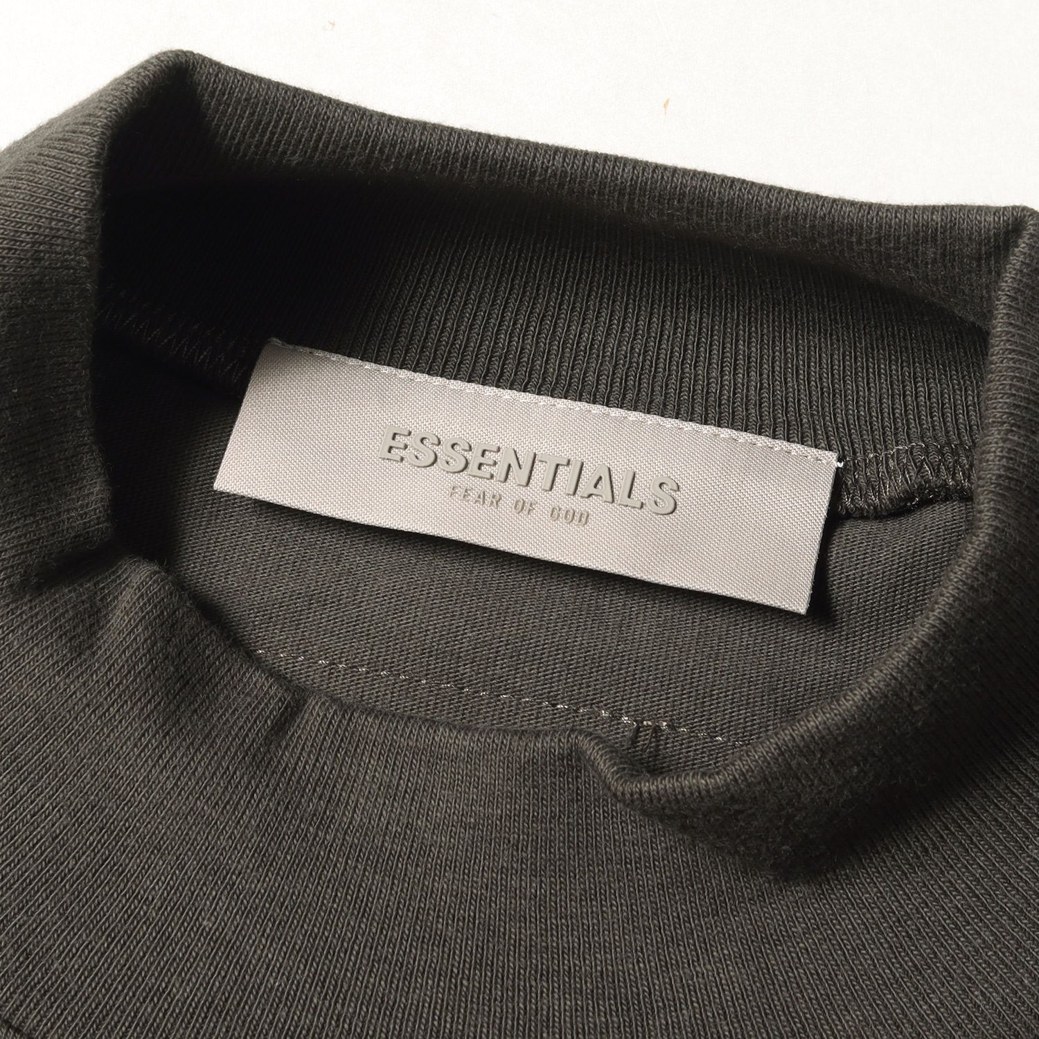 新品 FEAR OF GOD フィアオブゴッド Tシャツ FOG ESSENTIALS 