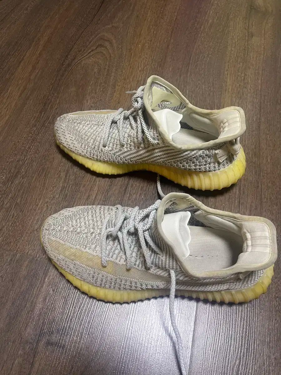 アディダス イージーブースト