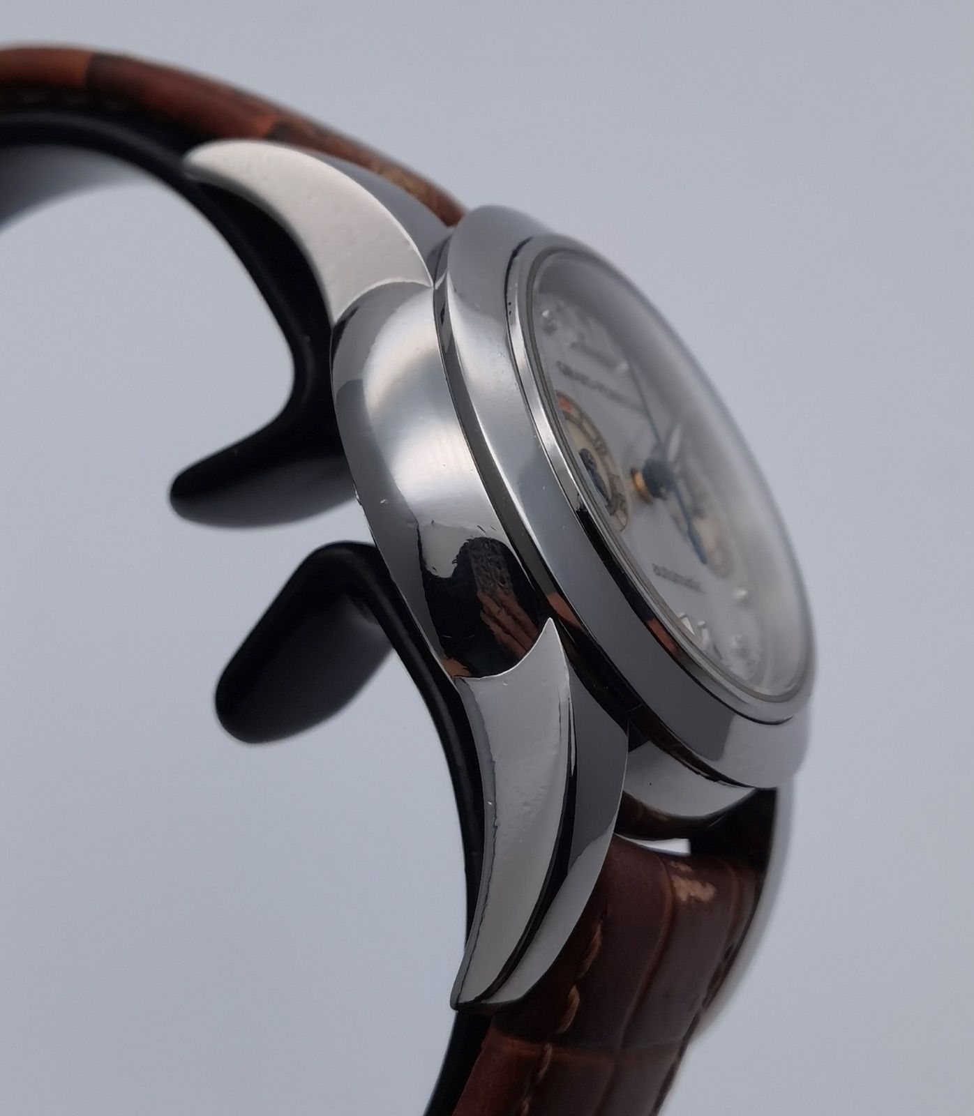 美品 箱付き ジラールペルゴ GIRARD PERREGAUX スモール クロノグラフ