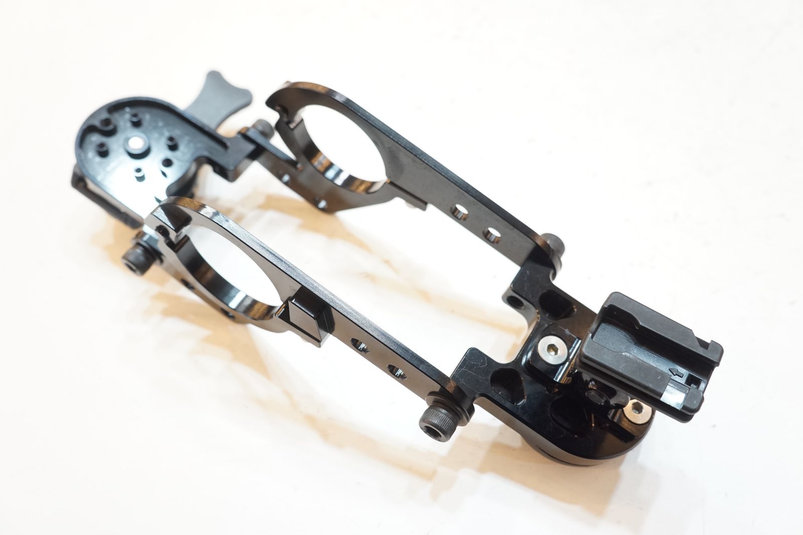 フロントライト バイチャリ浦和ベース