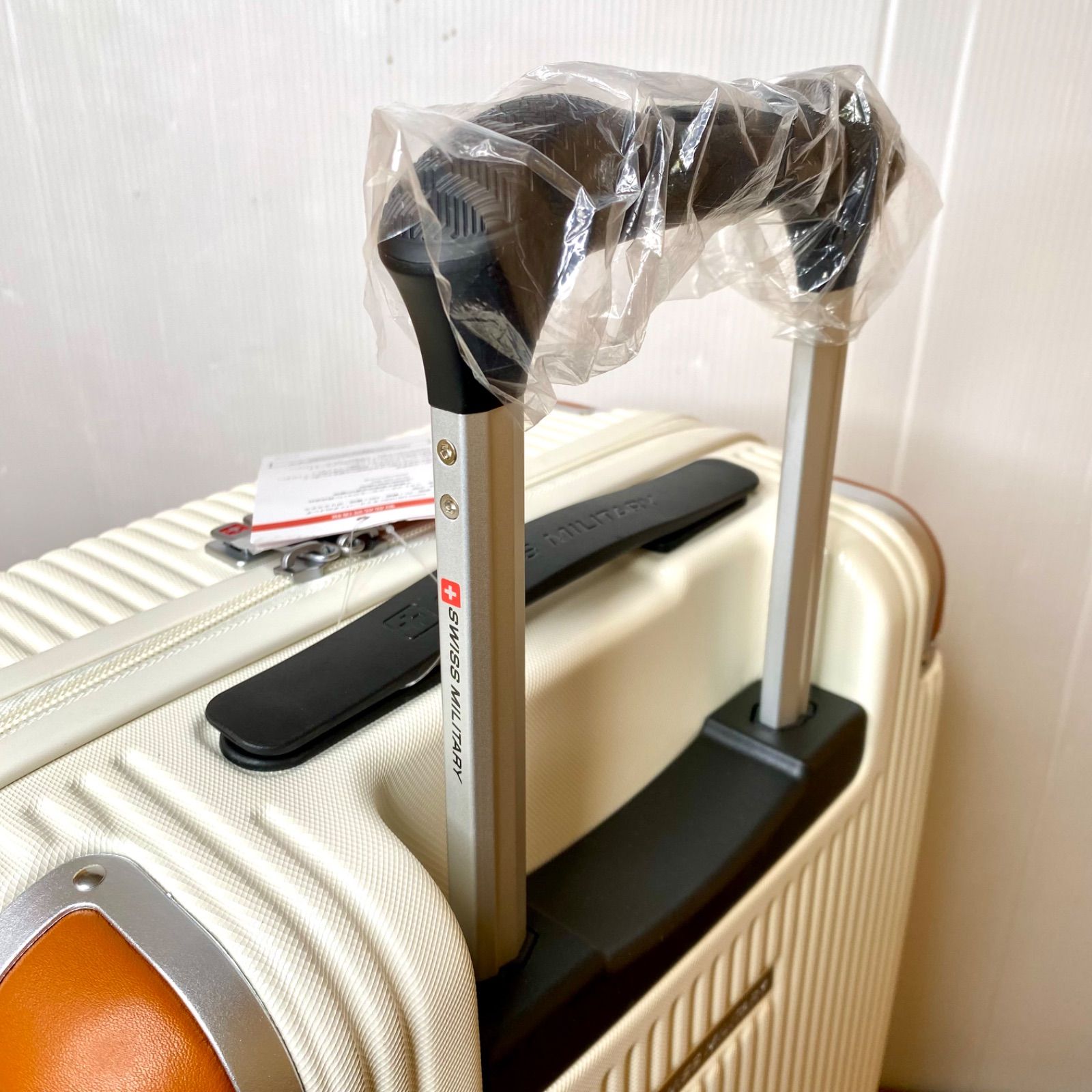 スイスミリタリー スーツケース 20インチ 38.5L 機内持ち込みサイズ SM