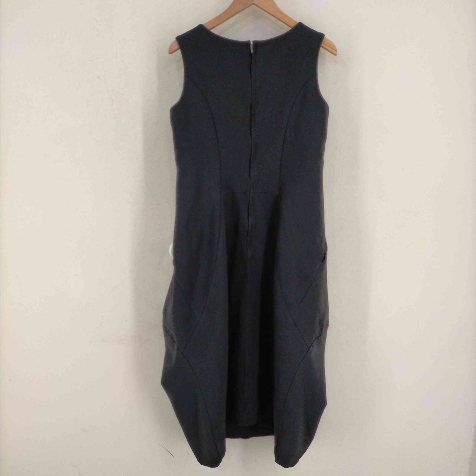 コムデギャルソン COMME des GARCONS ノースリーブ変形