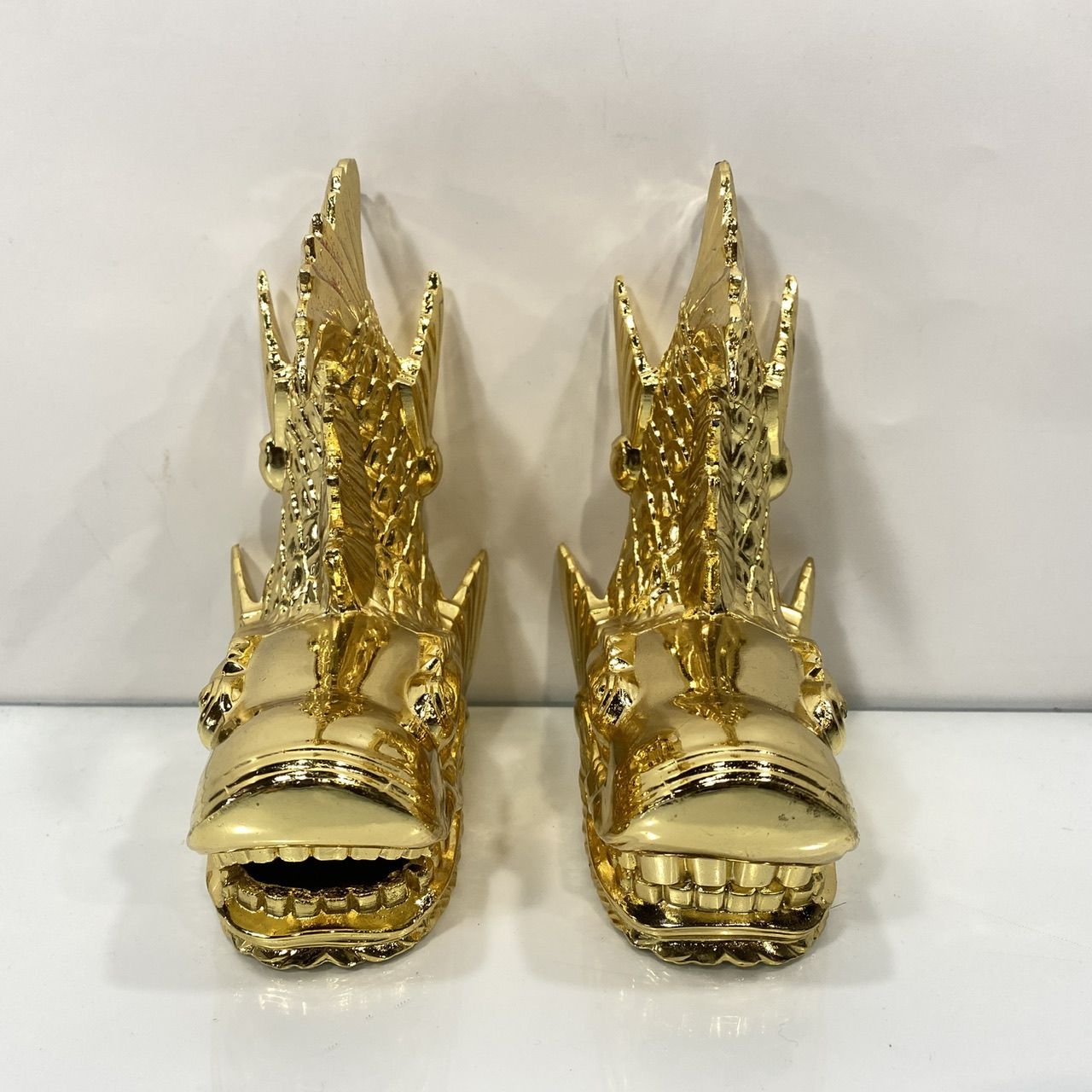 豪華 18金メッキ シャチホコ 2体セット 金のシャチホコ 修復品 置物2個セット 名古屋城 鯱 薬師窯｜Yahoo