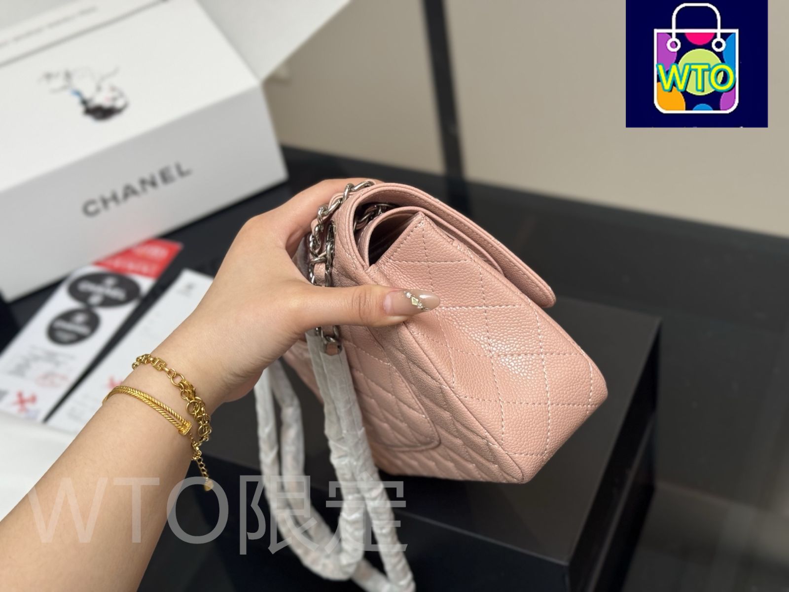 今日特価】CHANEL CF 25cm トップグレード サーモンレザー